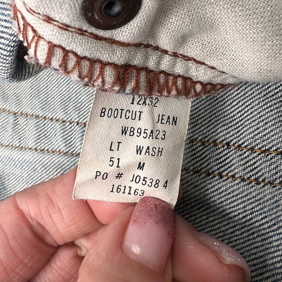 Calvin Klein Womens jeans | Bootcut Size 35x31 | Mid Rise | Rn#36009 100% Cotton - Picture 3 of 4